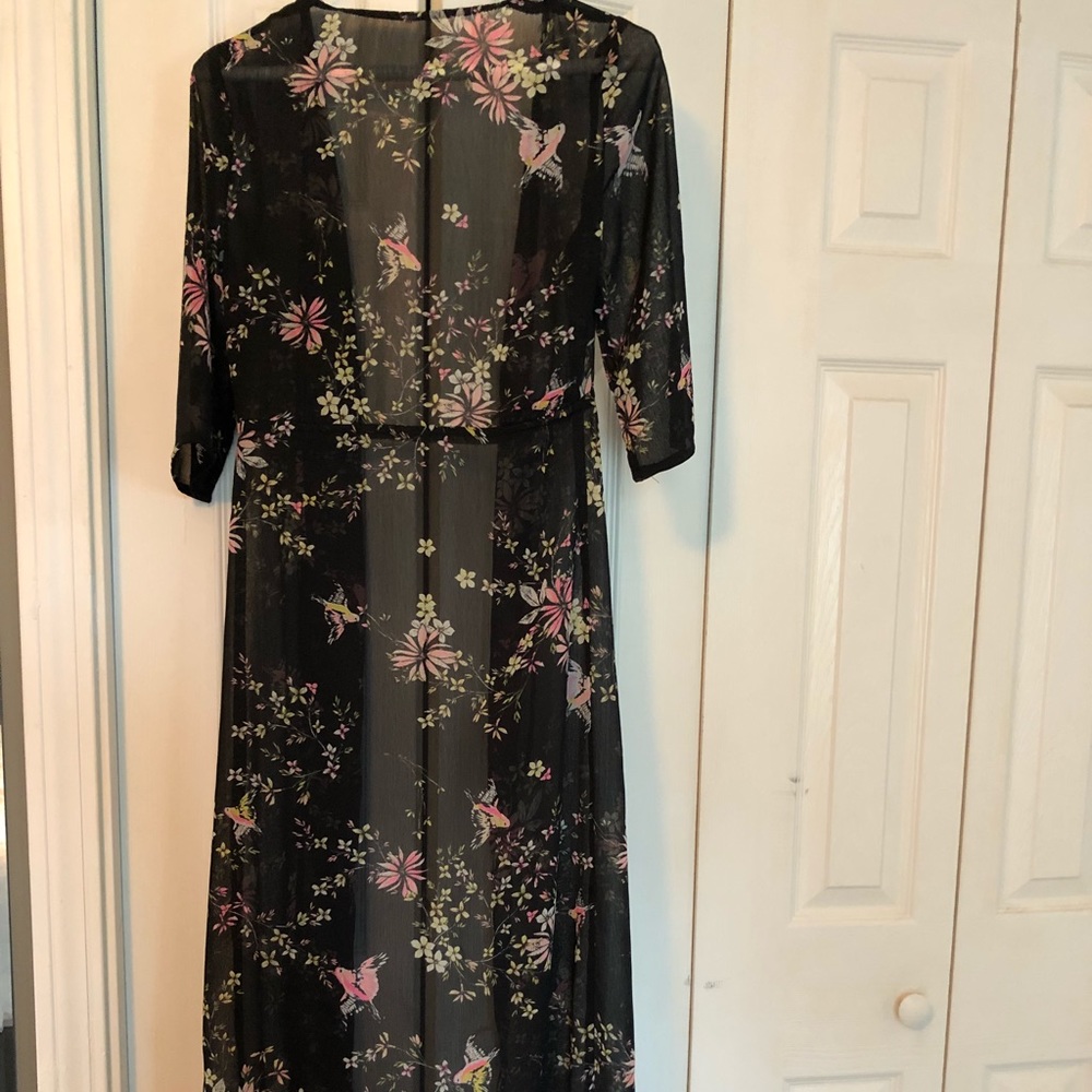 Long black and floral kimono